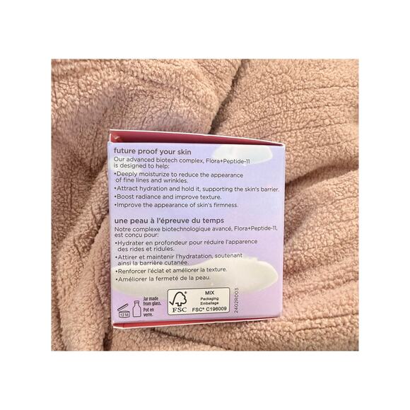 NEW Pacifica Future Youth Moisturizing Super Cream - Picture 3 of 4